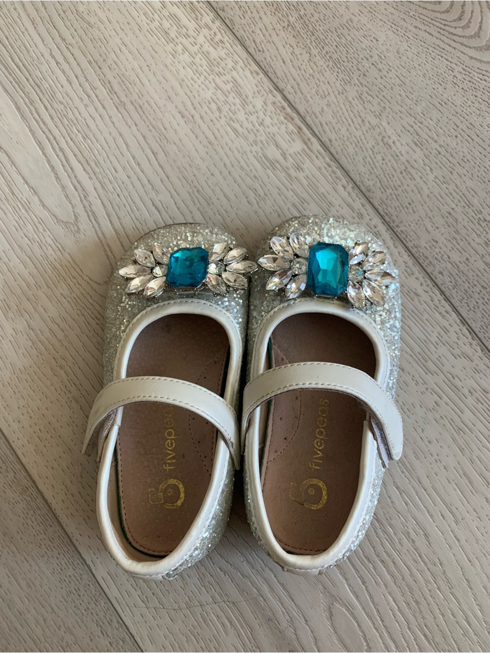 Girl Toddler Silver Glitter Jeweled Flats Shoes Elsa Halloween Dress Size 7